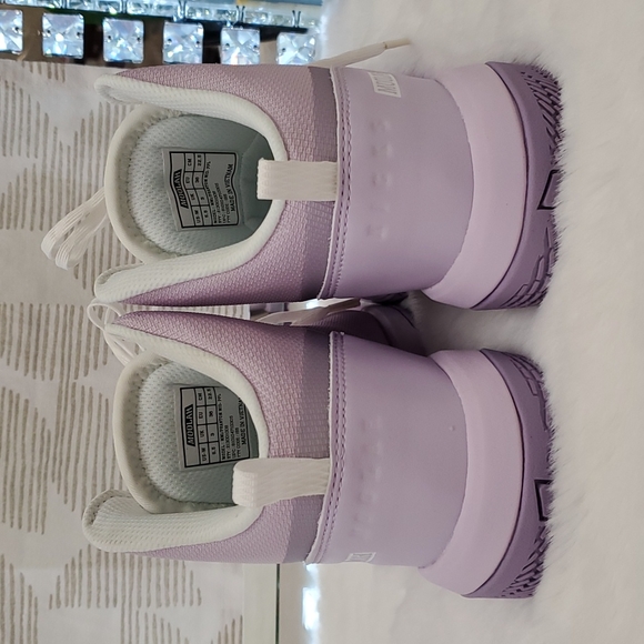 Moolah Kicks Women's Moolah Phantom 1 Basketball Shoes - Picture 3 of 12